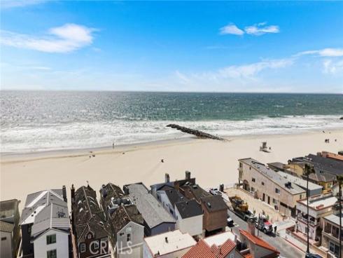 3012 W Oceanfront  , Newport Beach, CA