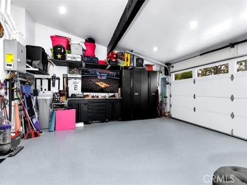 2111 Vista Entrada , Newport Beach, CA