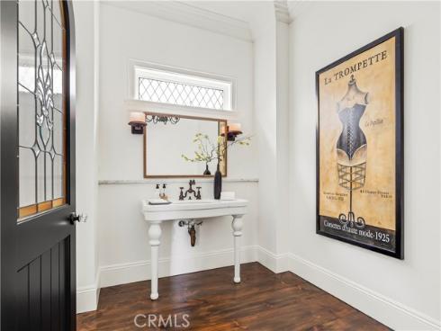 321 Fullerton Avenue, Newport Beach, CA