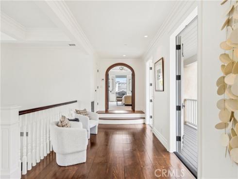 321 Fullerton Avenue, Newport Beach, CA