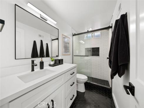 207  Colton   Street, Newport Beach, CA