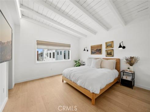 207  Colton   Street, Newport Beach, CA