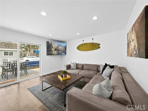 207  Colton   Street, Newport Beach, CA