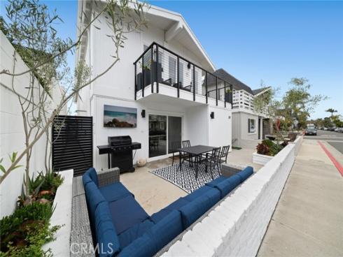 207  Colton   Street, Newport Beach, CA