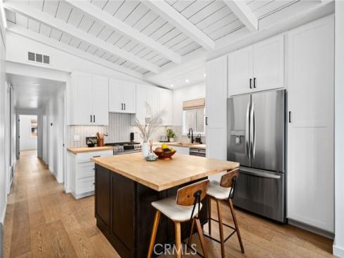 207  Colton   Street, Newport Beach, CA