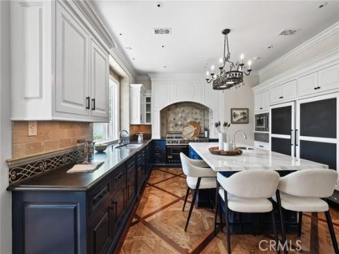 20 Cherry Hills Lane, Newport Beach, CA