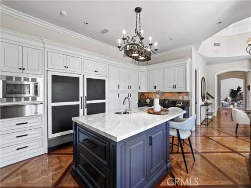 20 Cherry Hills Lane, Newport Beach, CA