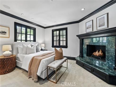 20 Cherry Hills Lane, Newport Beach, CA