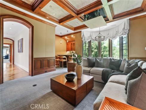 20 Cherry Hills Lane, Newport Beach, CA