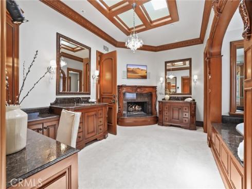 20 Cherry Hills Lane, Newport Beach, CA