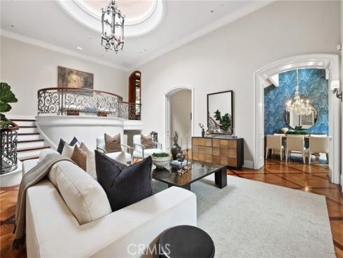 20 Cherry Hills Lane, Newport Beach, CA