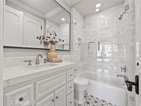 20 Cherry Hills Lane, Newport Beach, CA