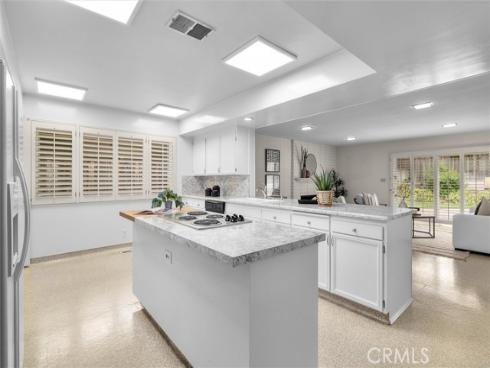 1812 Tradewinds Lane, Newport Beach, CA