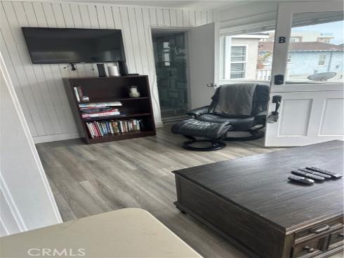 1825 W Balboa BLVD, Newport Beach, CA