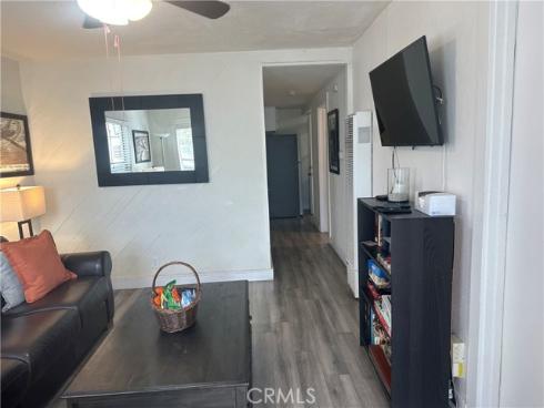 1825 W Balboa BLVD, Newport Beach, CA