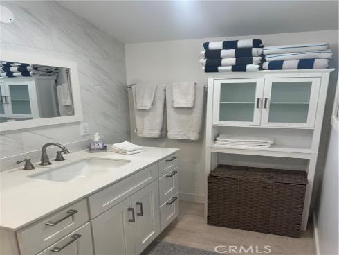 1825 W Balboa BLVD, Newport Beach, CA