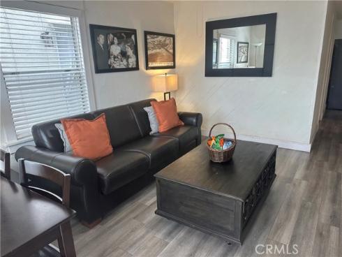 1825 W Balboa BLVD, Newport Beach, CA