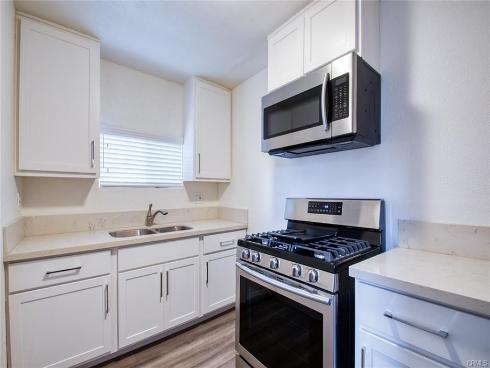 1825 W Balboa BLVD, Newport Beach, CA