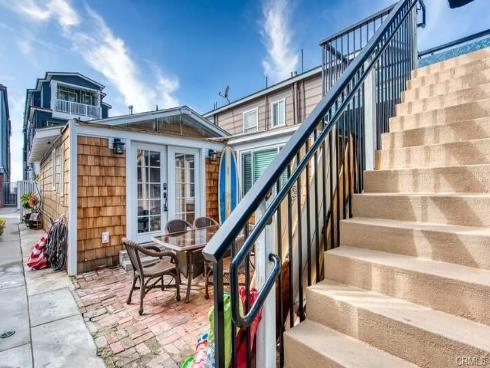 1825 W Balboa BLVD, Newport Beach, CA