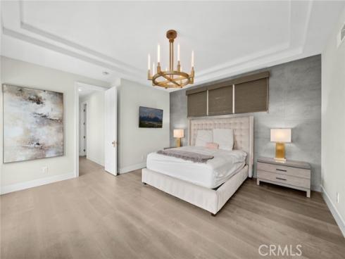 71 Old Course Drive, Newport Beach, CA