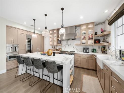 71 Old Course Drive, Newport Beach, CA