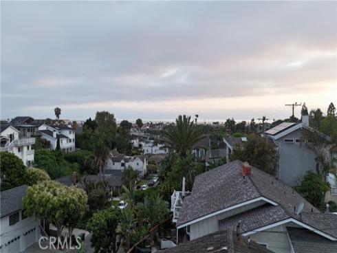 333 Catalina Drive, Newport Beach, CA