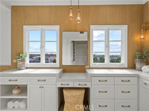 7 Belmont , Newport Beach, CA