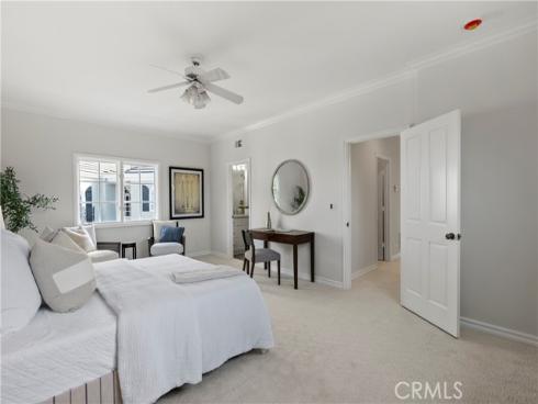 7 Belmont , Newport Beach, CA