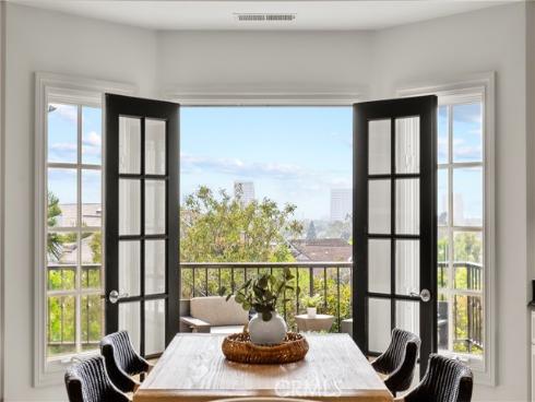 7 Belmont , Newport Beach, CA