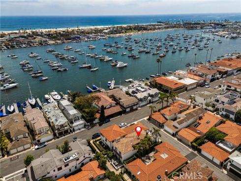 104 Via Lorca , Newport Beach, CA