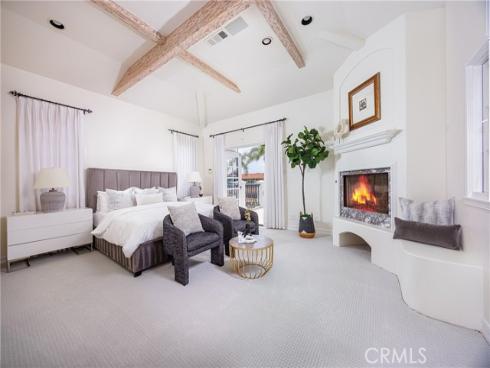 104 Via Lorca , Newport Beach, CA