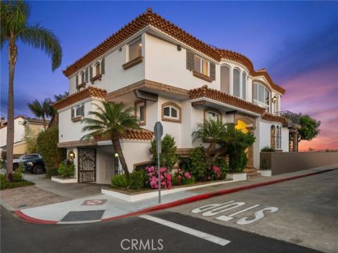 1201 E Balboa   Boulevard, Newport Beach, CA