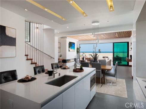 7104 W Oceanfront , Newport Beach, CA