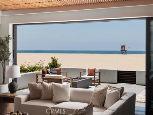 7104 W Oceanfront , Newport Beach, CA