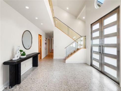 1554 E Oceanfront , Newport Beach, CA