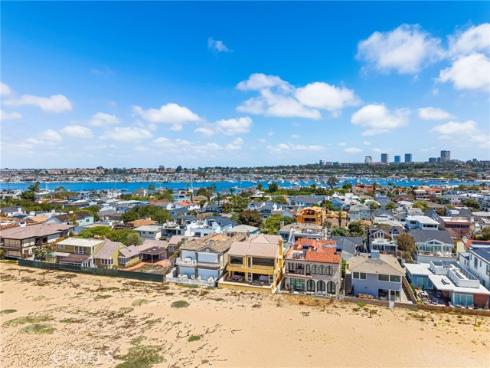 1554 E Oceanfront , Newport Beach, CA