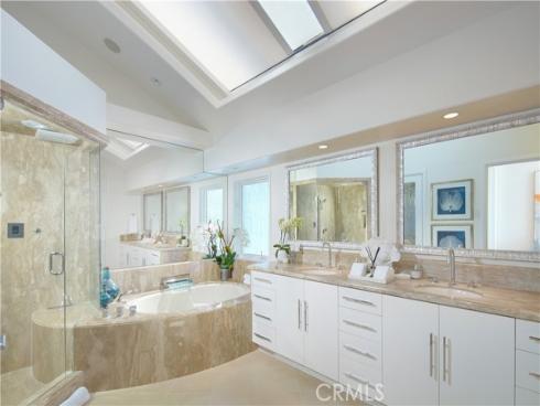 1510 E Oceanfront , Newport Beach, CA