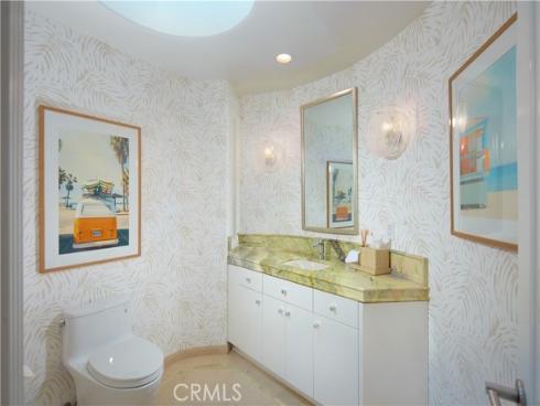 1510 E Oceanfront , Newport Beach, CA