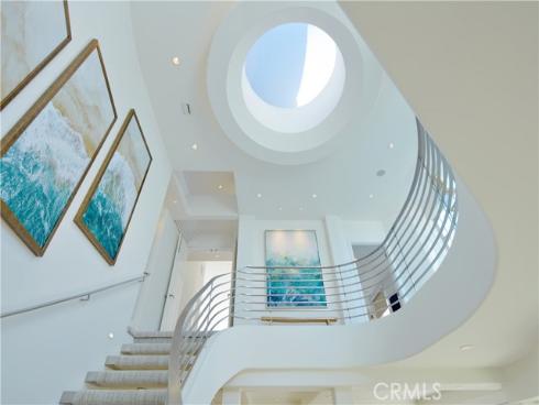 1510 E Oceanfront , Newport Beach, CA