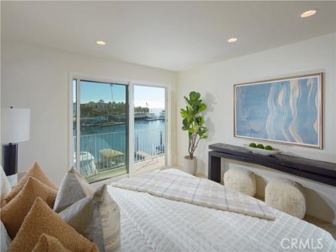 29  Linda   Isle, Newport Beach, CA