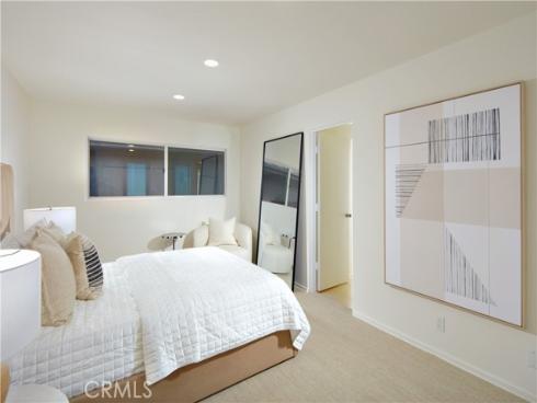 29  Linda   Isle, Newport Beach, CA