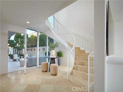 29  Linda   Isle, Newport Beach, CA