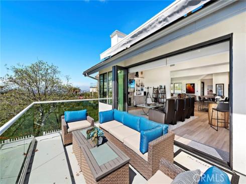 17  Monaco  12 , Newport Beach, CA