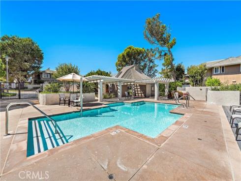 17  Monaco  12 , Newport Beach, CA