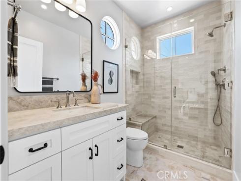 825 W Bay  B  Avenue, Newport Beach, CA