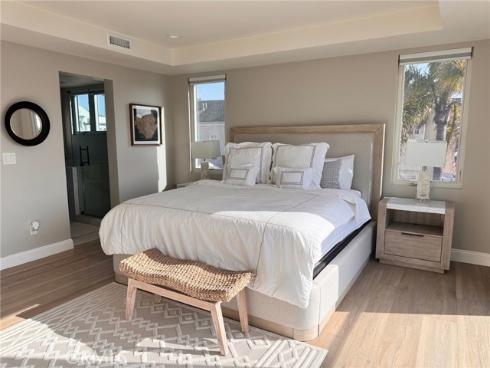 506  Clubhouse   Avenue, Newport Beach, CA