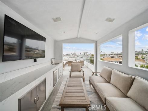 506  Clubhouse   Avenue, Newport Beach, CA