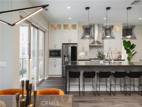 35  Ebb Tide Cir  , Newport Beach, CA