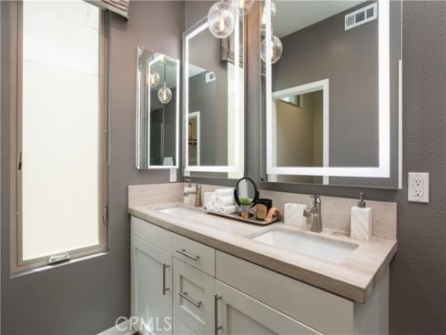 35  Ebb Tide Cir  , Newport Beach, CA