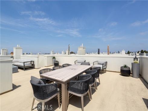 35  Ebb Tide Cir  , Newport Beach, CA